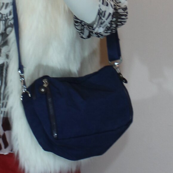 VTG Kipling belt shoulder blue zip bag 2 straps travel vacation - Picture 4 of 8